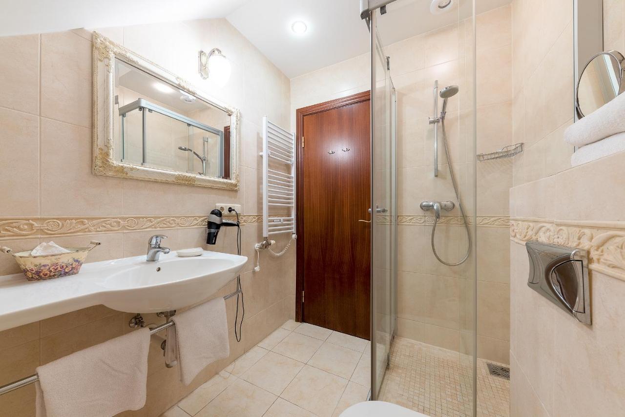 Rowing Hotel Troki Zewnętrze zdjęcie