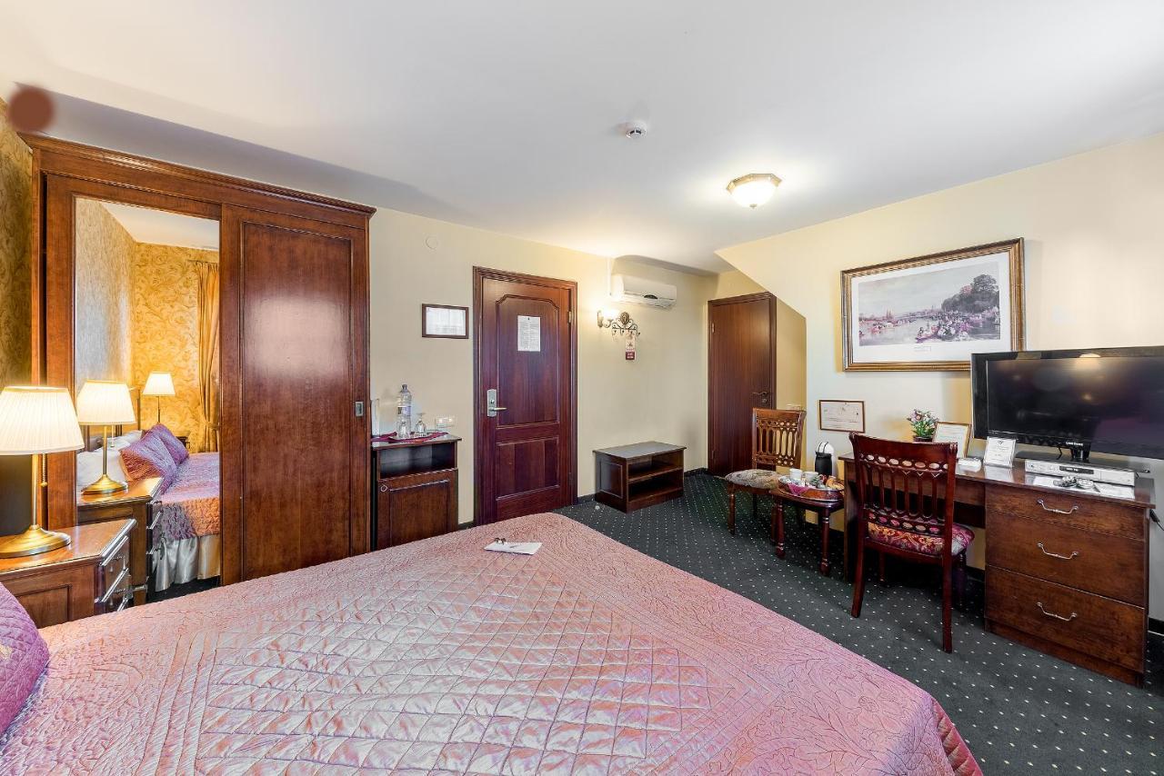 Rowing Hotel Troki Zewnętrze zdjęcie