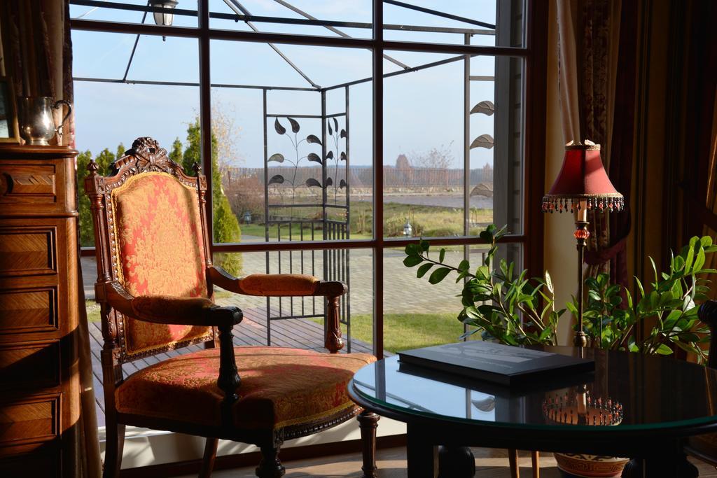 Rowing Hotel Troki Zewnętrze zdjęcie
